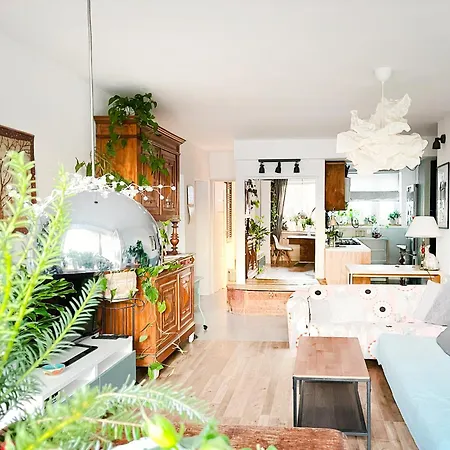 Large 74m2 For 6 Guests With 3 Bedrooms *